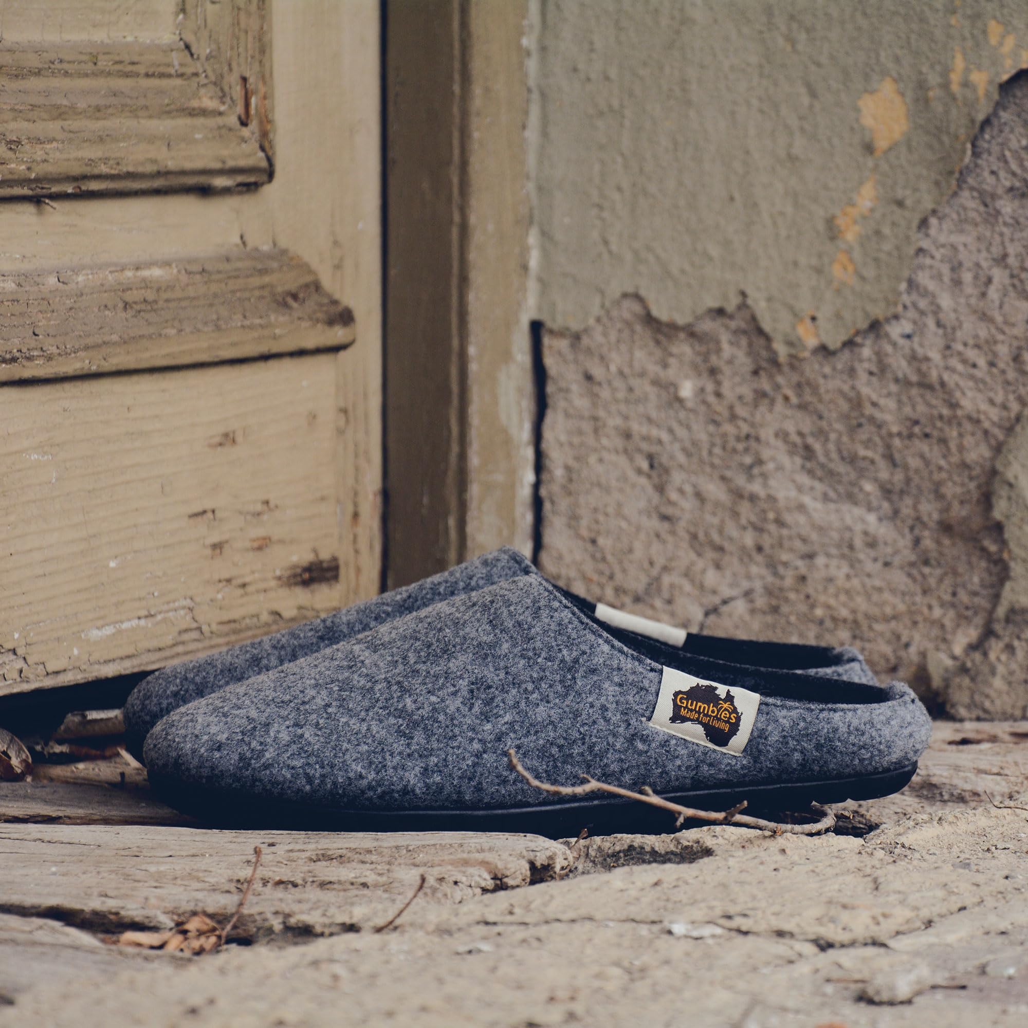 gumbies-outback-slipper-hausschuhe-grey-charcoal-eu-41 image 3